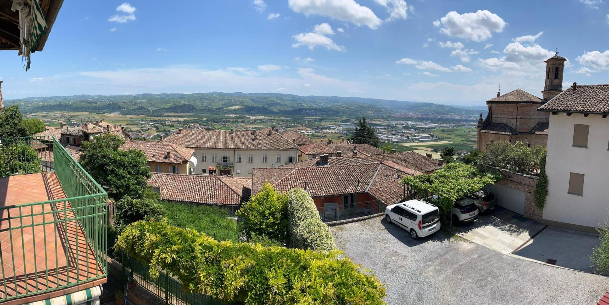 An Tij Sle - Nel Cuore Del Borgo Guarene Esterno foto